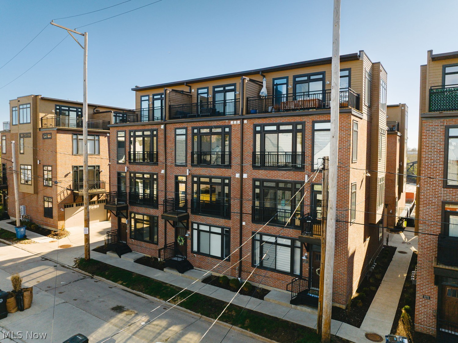 2249 W 19th Street Cleveland OH 44113