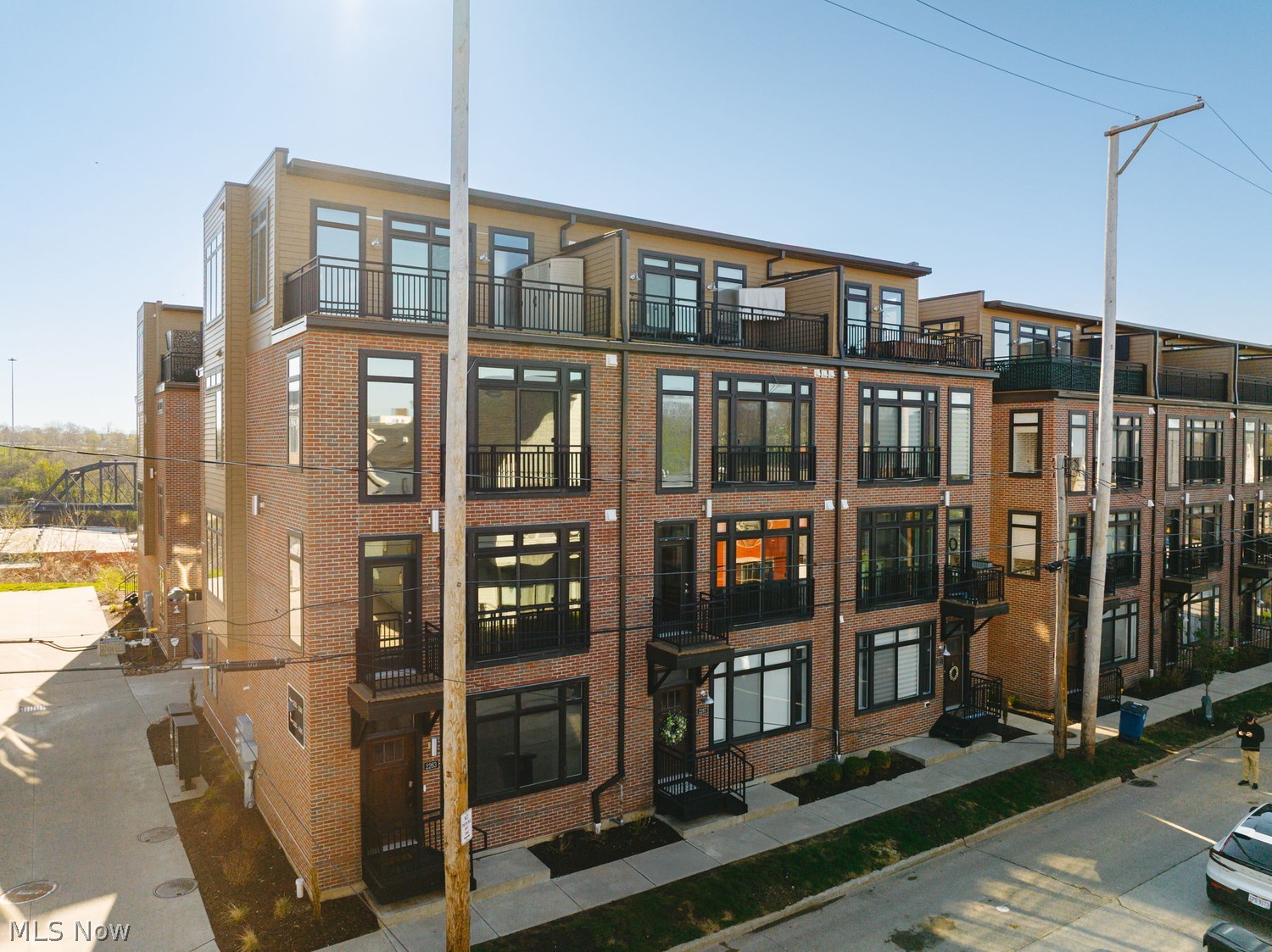 2249 W 19th Street Cleveland OH 44113
