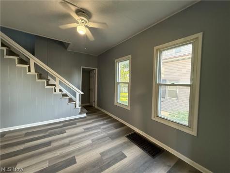 7610 Jeffries Avenue Cleveland OH 44105
