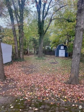 4344 W 227th Street Fairview Park OH 44126