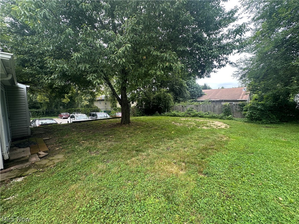 1495 Wildon Avenue Akron OH 44306
