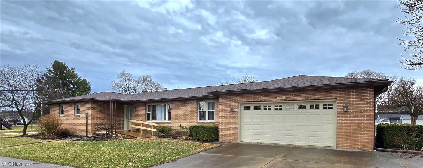 79 2nd Street Frazeysburg OH 43822