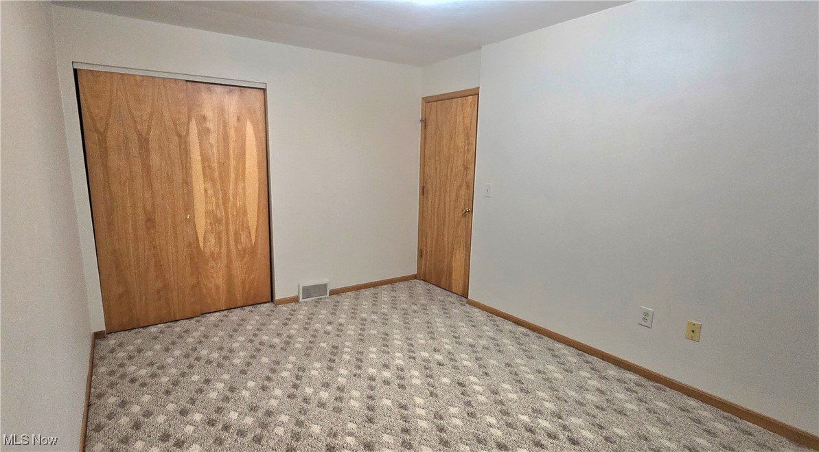 79 2nd Street Frazeysburg OH 43822