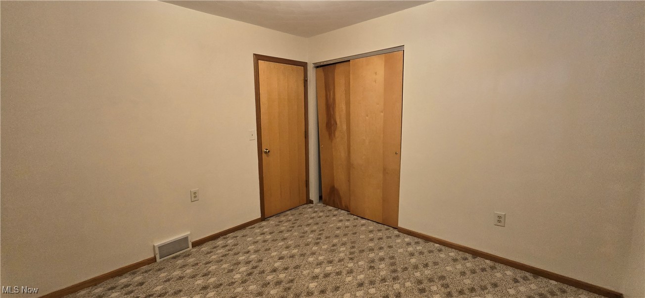 79 2nd Street Frazeysburg OH 43822
