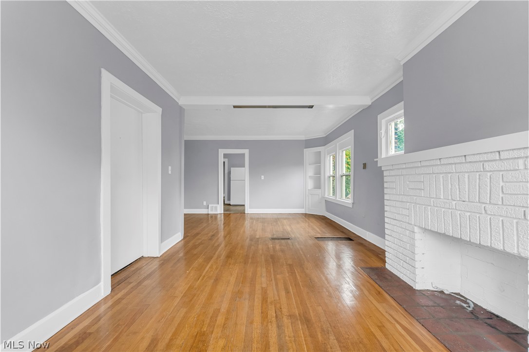 13605 Othello Avenue Cleveland OH 44110