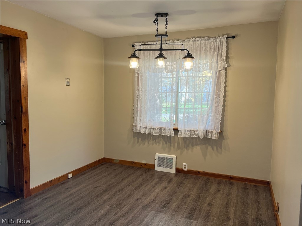 5102 Whitethorn Avenue North Olmsted OH 44070