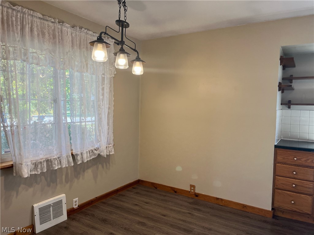 5102 Whitethorn Avenue North Olmsted OH 44070
