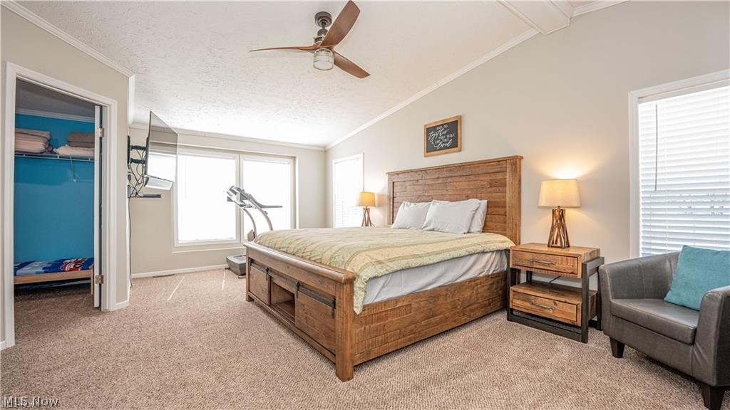 5719 N Richmond Road Pierpont OH 44082