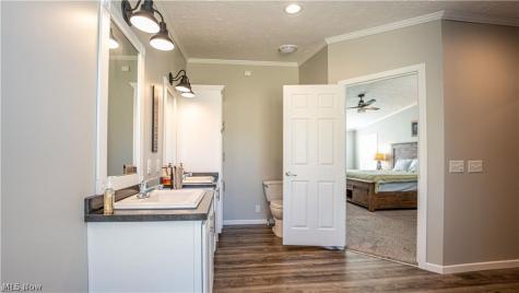 5719 N Richmond Road Pierpont OH 44082