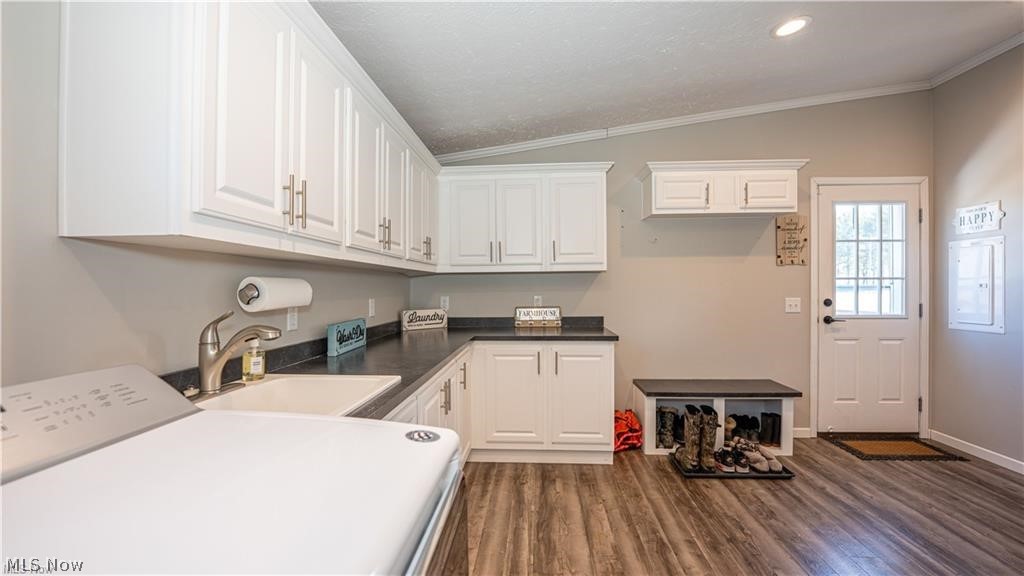 5719 N Richmond Road Pierpont OH 44082
