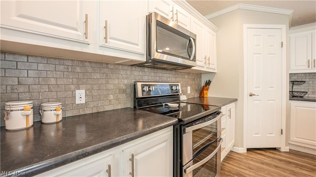 5719 N Richmond Road Pierpont OH 44082