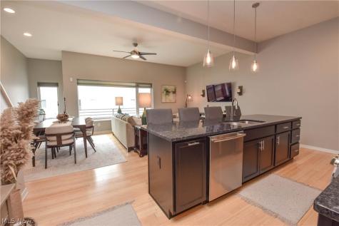 5735 Bridge Avenue Cleveland OH 44102