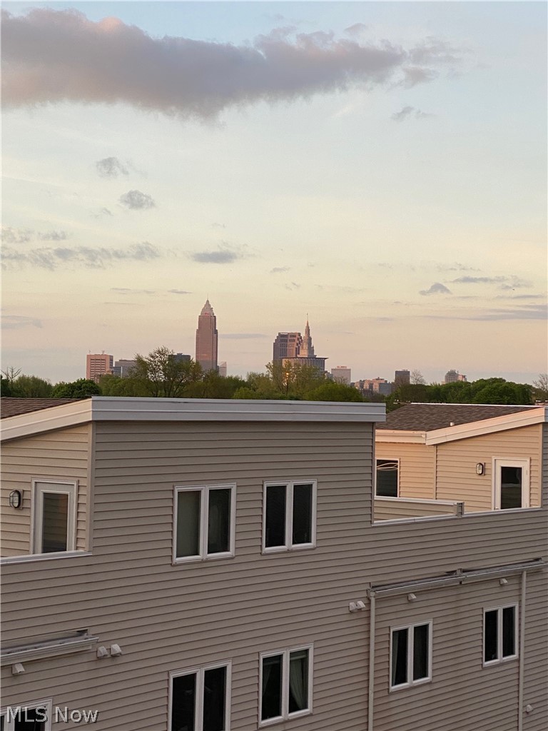 5735 Bridge Avenue Cleveland OH 44102