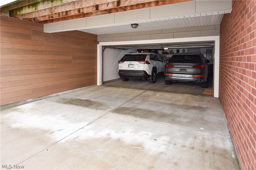 5735 Bridge Avenue Cleveland OH 44102
