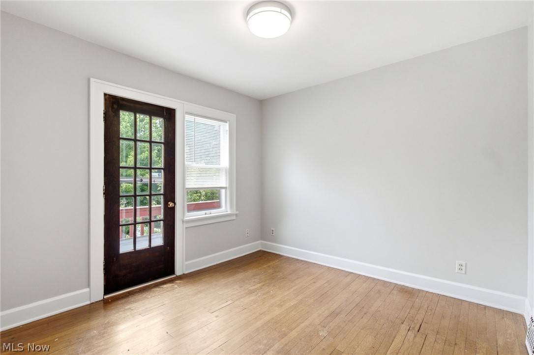 912 Cambridge Road Cleveland Heights OH 44121