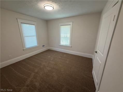 10524 Lee Avenue Cleveland OH 44106