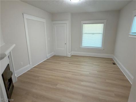 10524 Lee Avenue Cleveland OH 44106