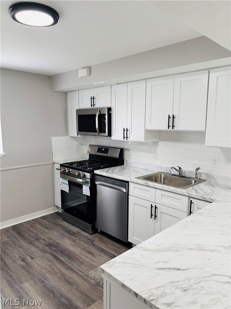 21045 Southbend Circle Rocky River OH 44116