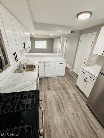 21045 Southbend Circle Rocky River OH 44116