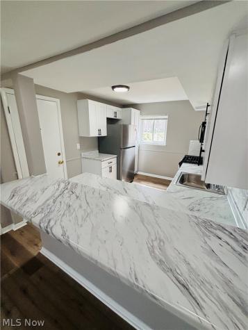 21045 Southbend Circle Rocky River OH 44116