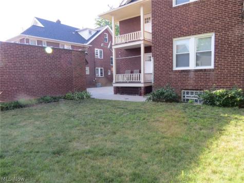 13513 Clifton Boulevard Lakewood OH 44107