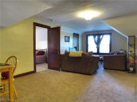 13513 Clifton Boulevard Lakewood OH 44107