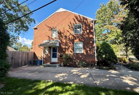 2446 Loyola Road University Heights OH 44118