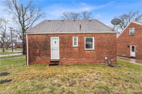 15205 Judson Drive Cleveland OH 44128