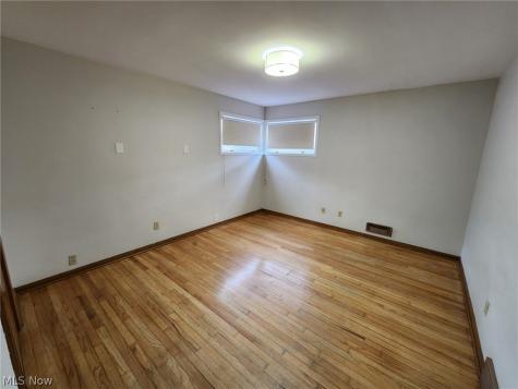 2536 Claver Road University Heights OH 44118