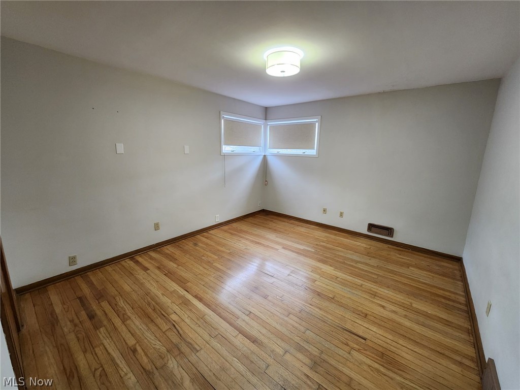 2536 Claver Road University Heights OH 44118