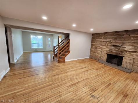 2536 Claver Road University Heights OH 44118