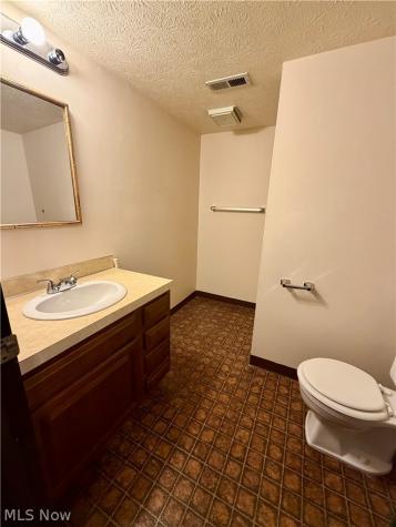 6218 Island Drive NW Canton OH 44718