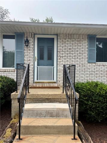 6218 Island Drive NW Canton OH 44718