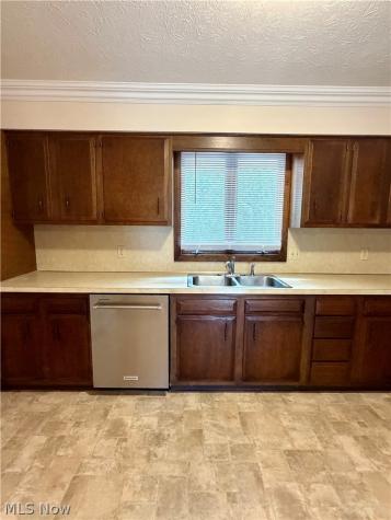 6218 Island Drive NW Canton OH 44718