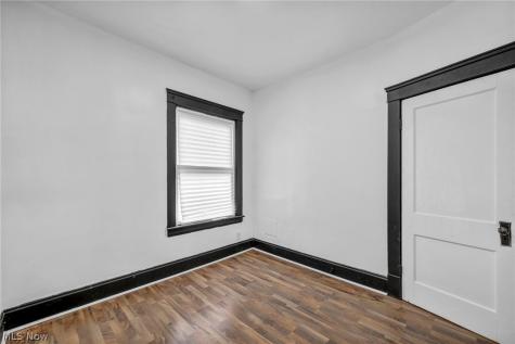 12001 Oakview Avenue Cleveland OH 44108