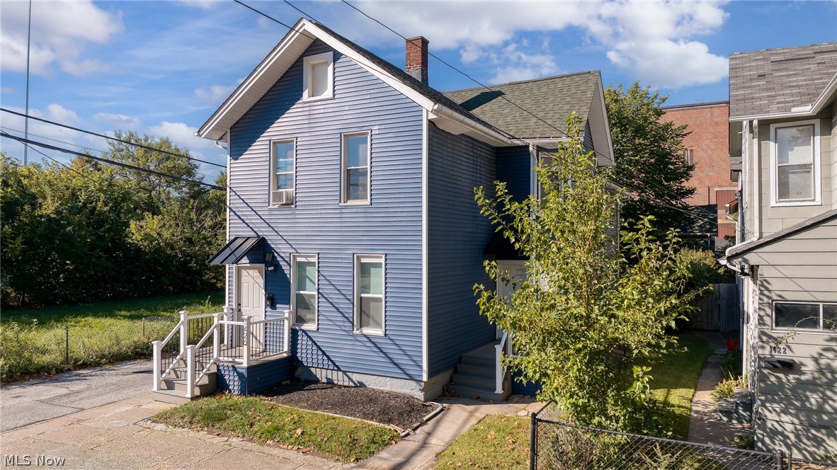 1424 Starkweather Avenue Cleveland OH 44113