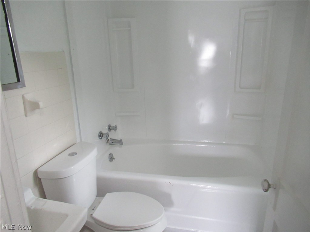 3443 W 120th Street Cleveland OH 44111