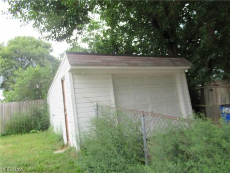 3443 W 120th Street Cleveland OH 44111