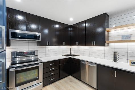 17767 Falling Leaves Road Strongsville OH 44136