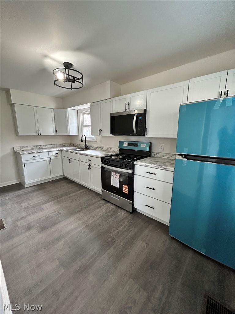 121 Parr Avenue Mingo Junction OH 43938