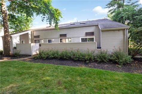 1597 Cedarwood Drive Westlake OH 44145