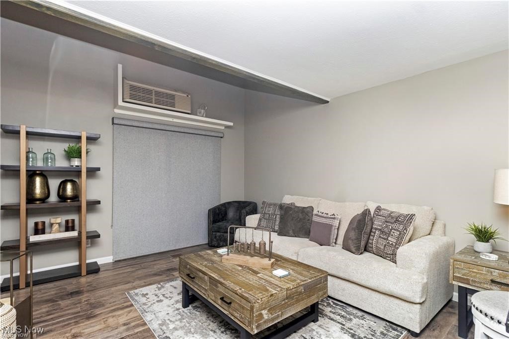 1597 Cedarwood Drive Westlake OH 44145