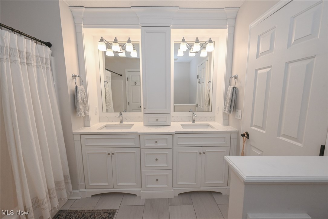 1305 Fieldstone Court Broadview Heights OH 44147