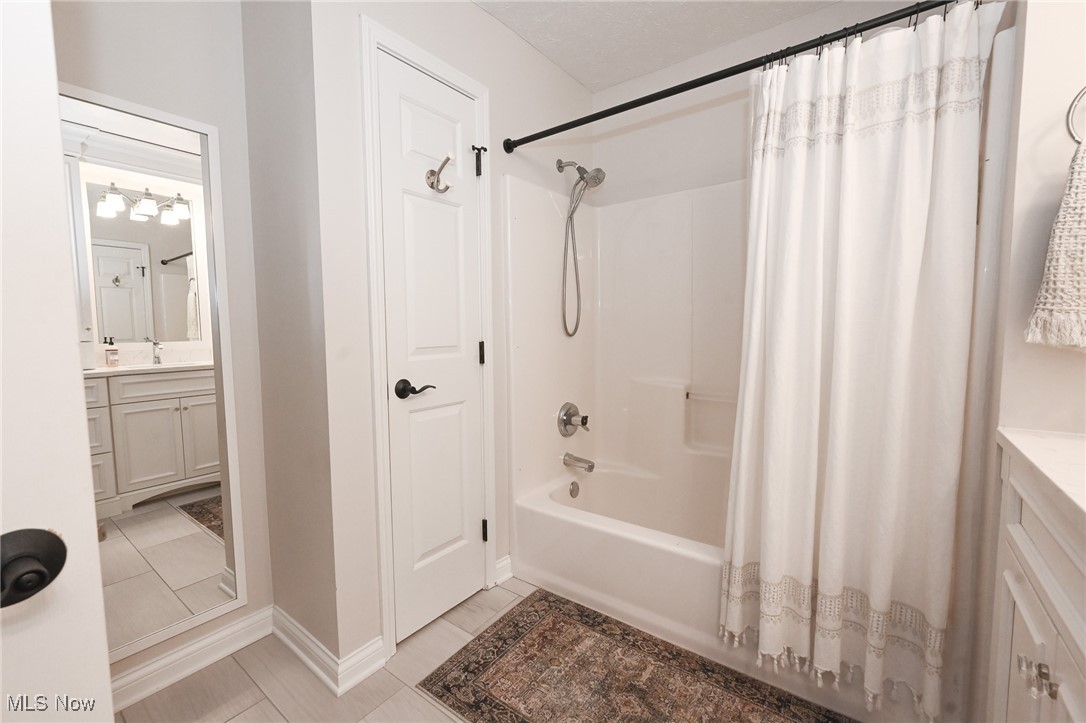 1305 Fieldstone Court Broadview Heights OH 44147