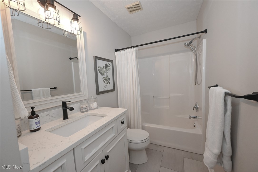 1305 Fieldstone Court Broadview Heights OH 44147