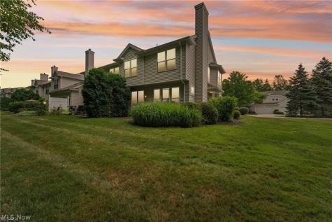 2672 Wyndgate Court Westlake OH 44145