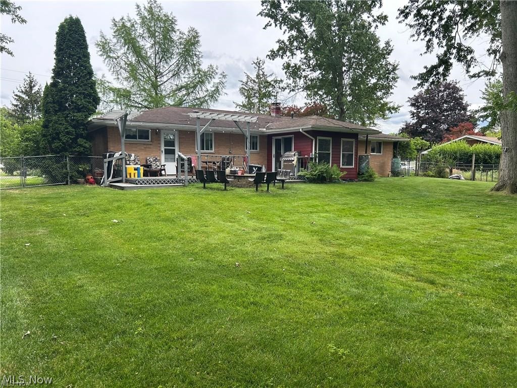 4960 W Park North Olmsted OH 44070