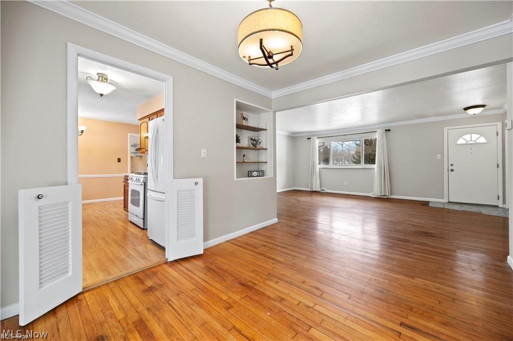 4960 W Park North Olmsted OH 44070