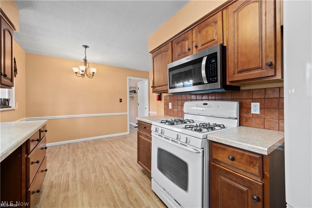 4960 W Park North Olmsted OH 44070