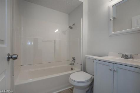 15009 Miles Avenue Cleveland OH 44128